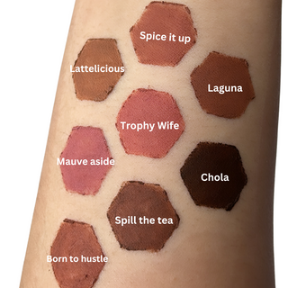 Swatch displays smooth, precise lines in different hues, ranging from soft nude tones to bold reds and deep berry shades. The lipliners have a creamy texture, leaving a matte finish with excellent color payoff. 